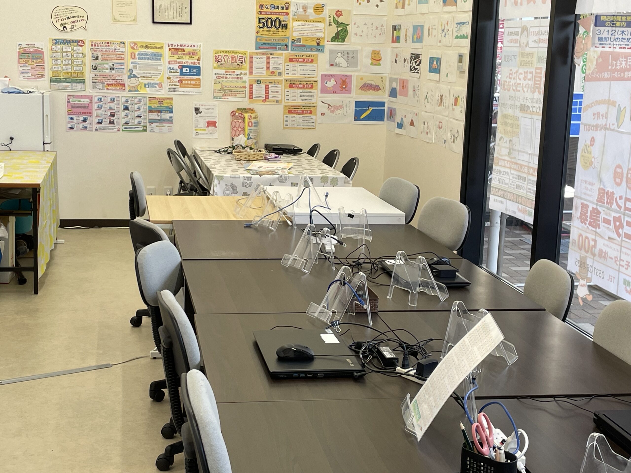 遠鉄ストア菊川教室の授業の様子